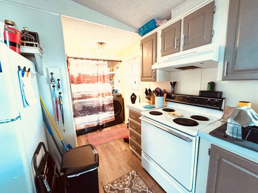 10 Cypress Loop a Lake Alfred, FL Mobile or Manufactured Home for Sale
